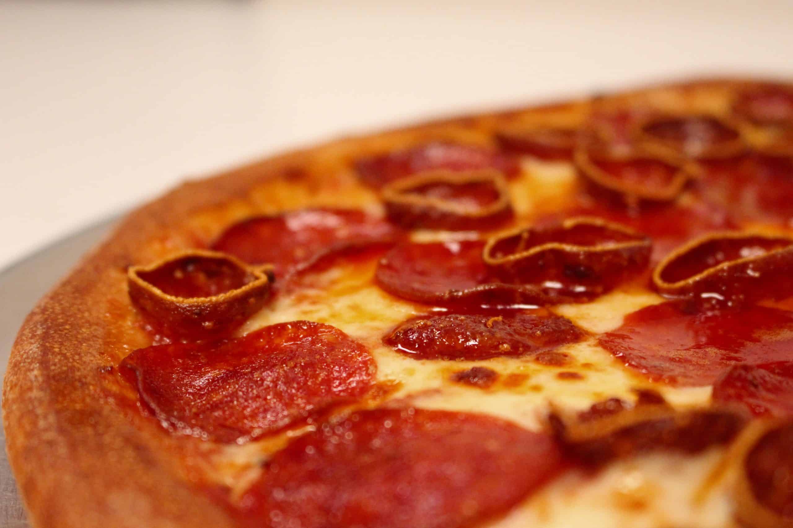 sloopy's pepperoni pizza